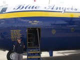 BA Disp_018 (1) - before the flight, your's truly posing in front of Fat Albert