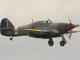 FL2007_035 - Hurricane Mk IIc comes in to land
